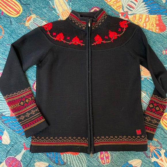 Stunning Dale of Norway black red wool embroidered zip cardigan sweater S